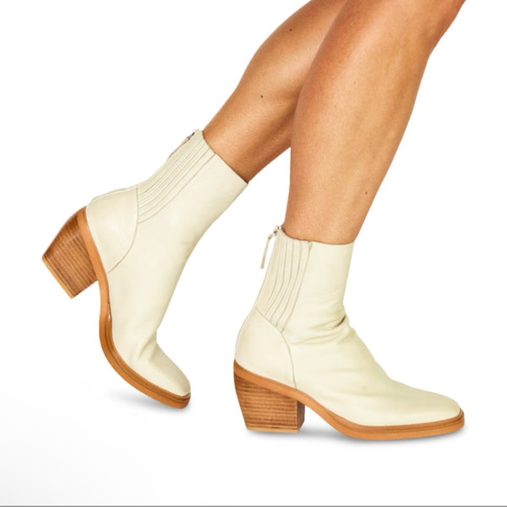 Silent D Teach Boot Latte/Ivory